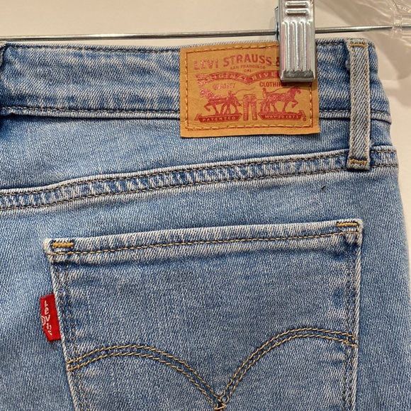 Levi’s 711 Distressed Skinny Jeans Size 27 - Picture 6 of 7